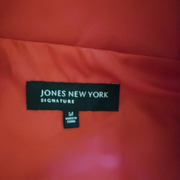 Jones New York Signature Vest, EUC - Picture 4 of 5